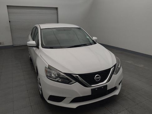 Used 2019 Nissan Sentra S FWD image 14