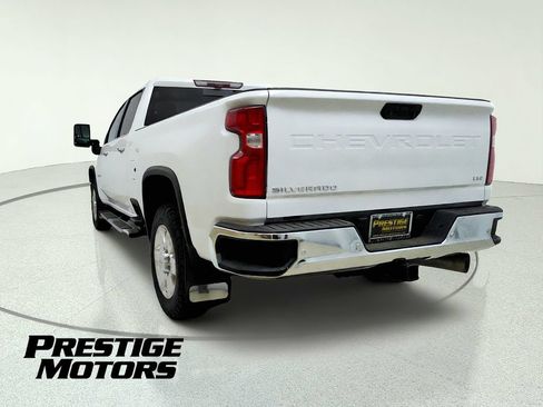 Used 2021 Chevrolet Silverado 2500 LTZ w/ LTZ Premium Package AWD/4WD image 6