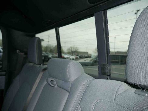 Used 2021 RAM 1500 Big Horn image 17