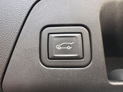 Certified 2023 Buick Envision Preferred w/ Sport Touring Package AWD/4WD image 16