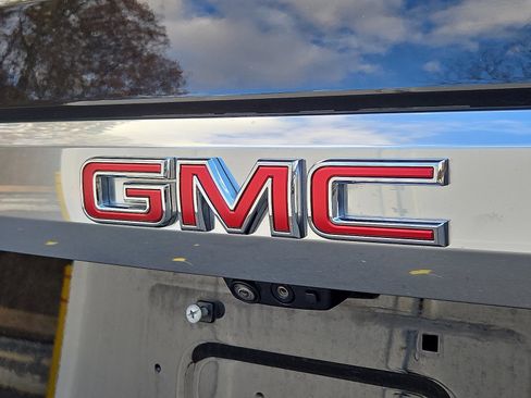 Used 2021 GMC Yukon Denali w/ Denali Ultimate Package image 30