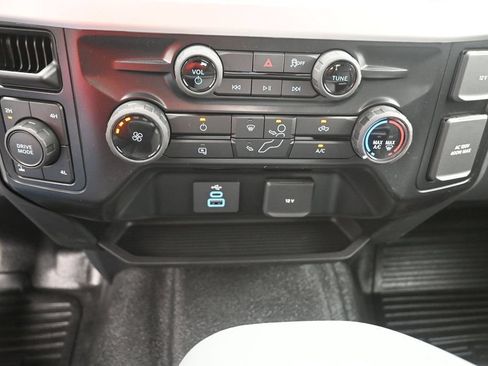 New 2026 Ford F250 XL w/ XL Driver Assist Package AWD/4WD image 30