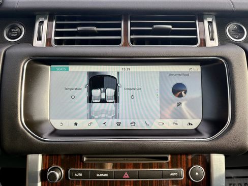 Used 2017 Land Rover Range Rover image 48