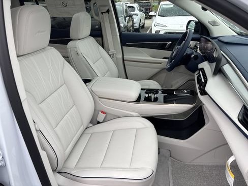 New 2026 Buick Enclave Avenir w/ Super Cruise Package AWD/4WD image 25