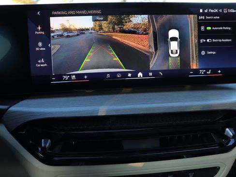 Used 2025 BMW 430i Coupe w/ Convenience Package image 32