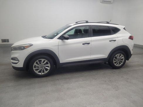 Used 2016 Hyundai Tucson SE w/ Option Group 02 image 2