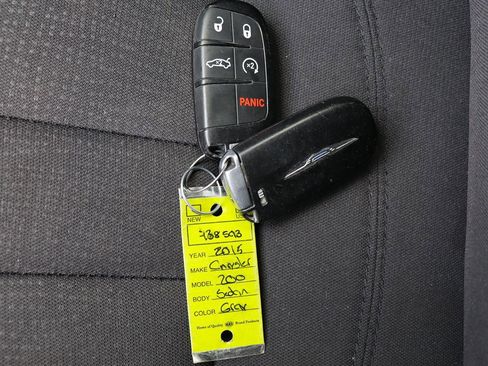 Used 2015 Chrysler 200 Limited w/ Spring Special Group FWD image 59