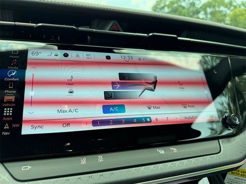 New 2025 Jeep Wagoneer S Limited image 27