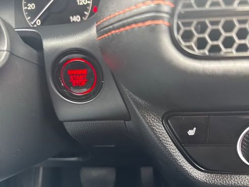 Certified 2024 Honda HR-V Sport image 33