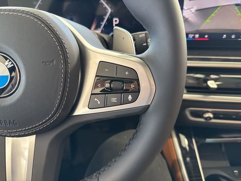 New 2026 BMW X5 xDrive40i w/ M Sport Package image 21