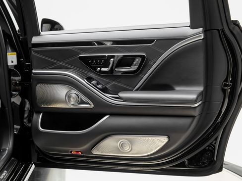 Used 2024 Mercedes-Benz Maybach S 680 4MATIC image 61