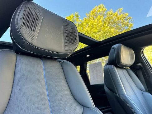 Certified 2024 Cadillac Lyriq Sport w/ LPO, Floor Liner Package AWD/4WD image 17