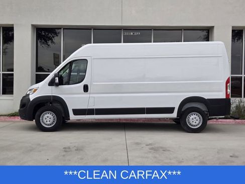 Used 2025 RAM ProMaster 2500 w/ Convenience Group image 4
