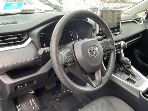 Certified 2025 Toyota RAV4 LE image 19