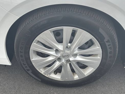Used 2025 Nissan Sentra S FWD image 21