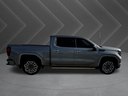 Used 2025 GMC Sierra 1500 Denali Ultimate AWD/4WD image 5