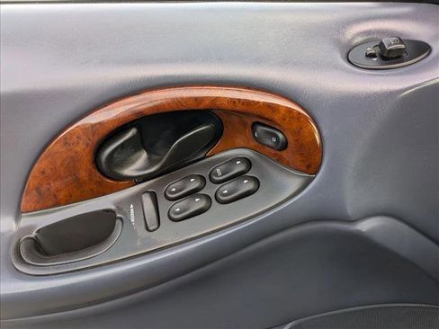 Used 1999 Mercury Sable LS image 15