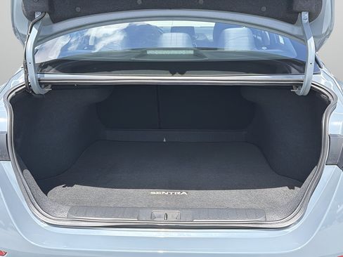 Used 2024 Nissan Sentra SR FWD image 8