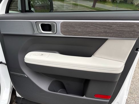 New 2026 Hyundai Santa Fe Limited AWD/4WD image 30