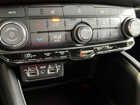 New 2026 Dodge Durango GT w/ Blacktop Package image 32