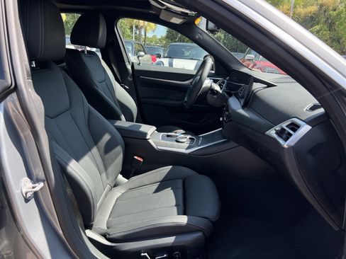 Used 2025 BMW i4 eDrive40 w/ Parking Assistance Package RWD image 33