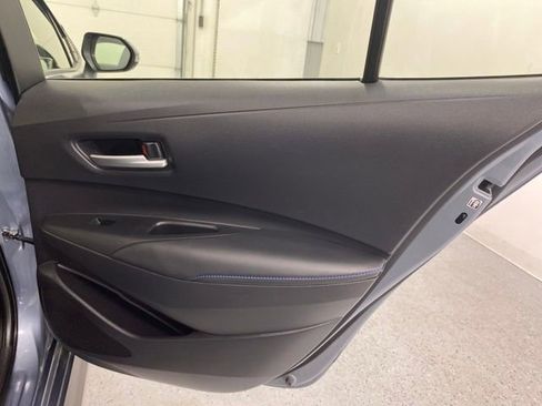 Certified 2022 Toyota Corolla SE image 33