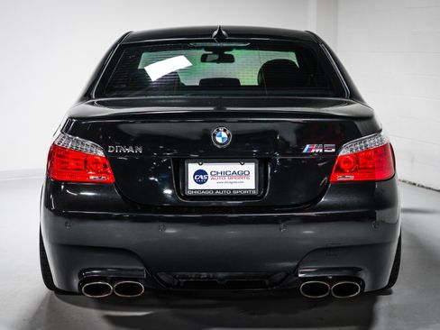 Used 2007 BMW M5 RWD image 4