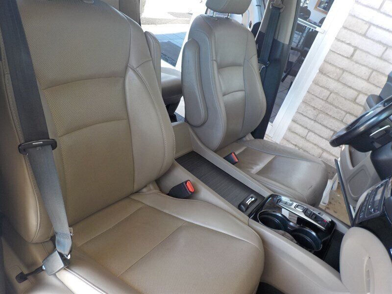 Used 2016 Honda Pilot Elite image 32