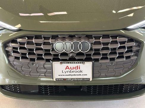 Used 2025 Audi Q5 Premium Plus w/ Premium Plus AWD/4WD image 12