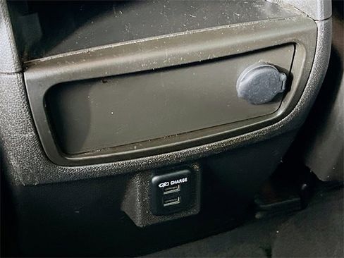 Used 2014 Chevrolet Traverse LT w/ All-Star Edition image 33