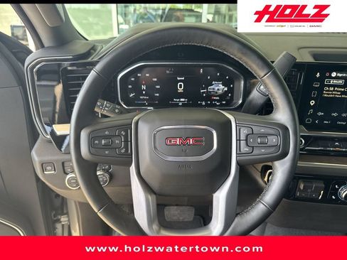 Certified 2026 GMC Sierra 1500 SLT AWD/4WD image 9