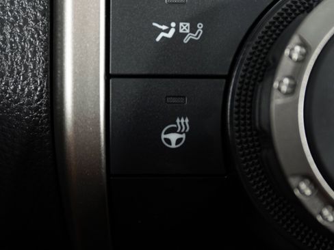 Used 2025 Toyota 4Runner TRD Off-Road image 25