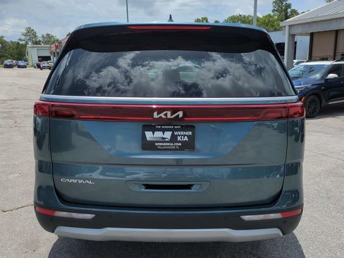 Certified 2024 Kia Carnival EX FWD image 6