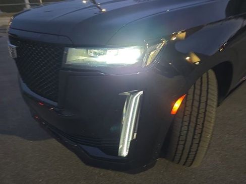 Certified 2021 Cadillac Escalade Sport Platinum image 31