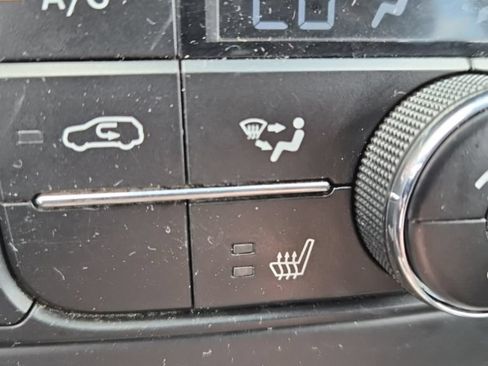 Used 2013 Jeep Grand Cherokee Laredo AWD/4WD image 13