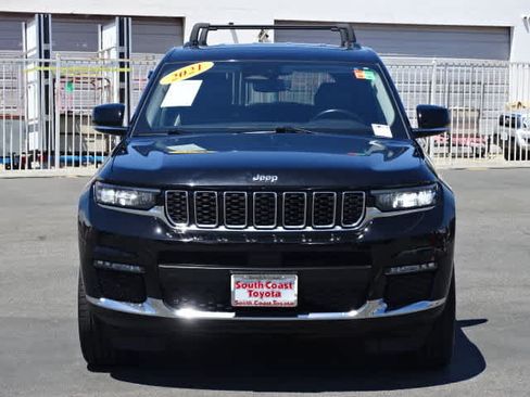 Used 2021 Jeep Grand Cherokee L Limited RWD image 3