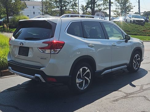 Certified 2023 Subaru Forester Touring AWD/4WD image 2