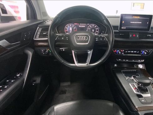 Used 2019 Audi Q5 2.0T Premium Plus w/ Premium Plus Package image 13