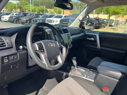 Used 2024 Toyota 4Runner SR5 image 10