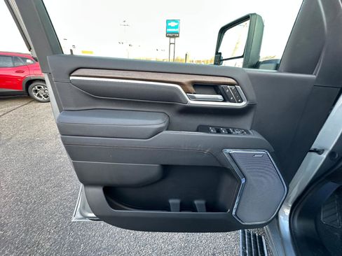 New 2026 Chevrolet Silverado 3500 High Country w/ High Country Premium Package AWD/4WD image 14