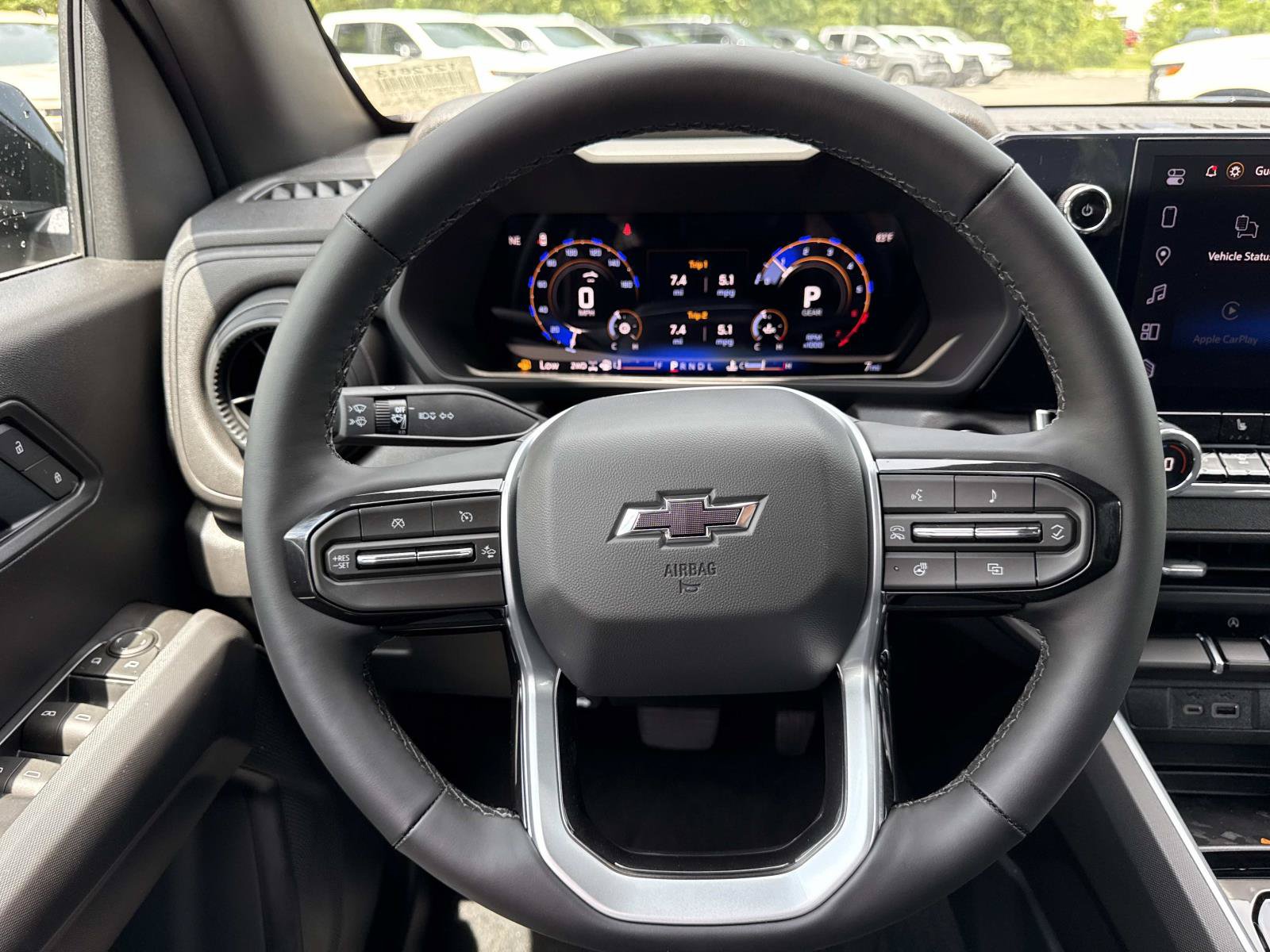 New 2026 Chevrolet Colorado Trail Boss w/ Midnight Edition AWD/4WD image 14