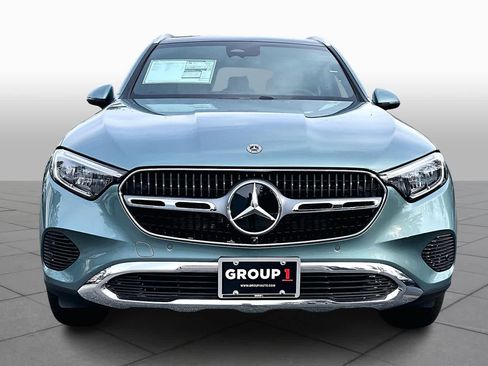 Used 2026 Mercedes-Benz GLC 300 4MATIC image 3