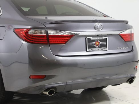 Used 2013 Lexus ES 350 image 23
