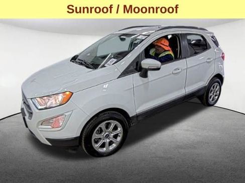 Used 2018 Ford EcoSport SE image 4