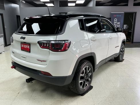 Used 2020 Jeep Compass Trailhawk image 3
