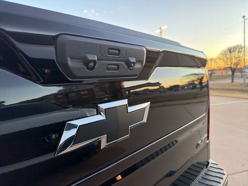 Used 2024 Chevrolet Silverado 1500 RST w/ LPO, Dark Essentials Package image 14