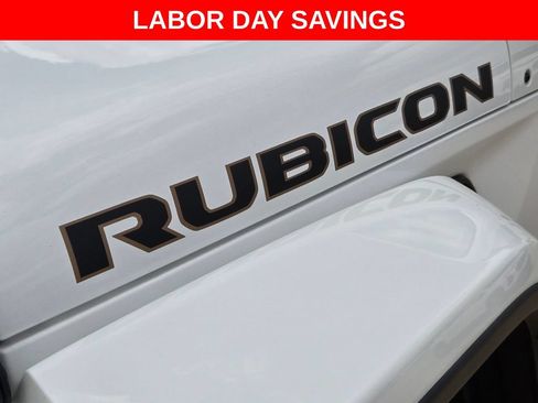 Used 2023 Jeep Wrangler Unlimited Rubicon 392 w/ Trailer Tow Package AWD/4WD image 35