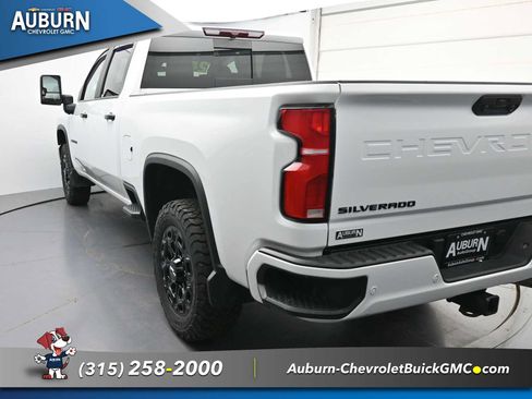 Used 2024 Chevrolet Silverado 2500 LT w/ Z71 Sport Edition AWD/4WD image 16