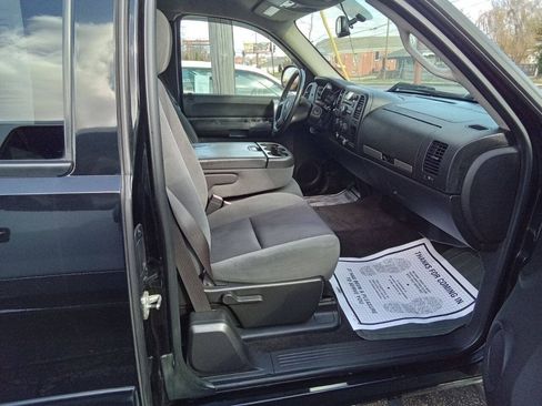 Used 2009 GMC Sierra 1500 SLE w/ Power Pack Plus RWD image 3
