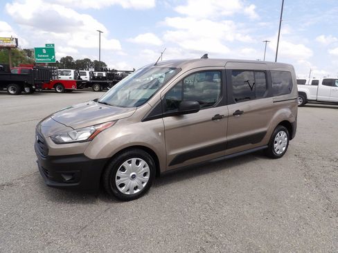 Used 2020 Ford Transit Connect XL FWD image 3